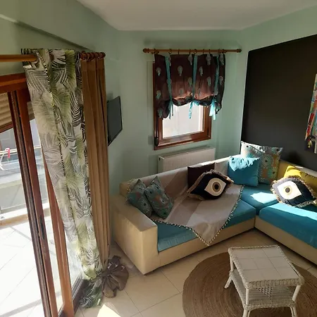 Marianna Sea View Apartament *