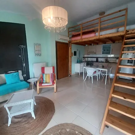 Marianna Sea View Apartament *