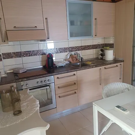 Marianna Sea View Apartament Ofrínion